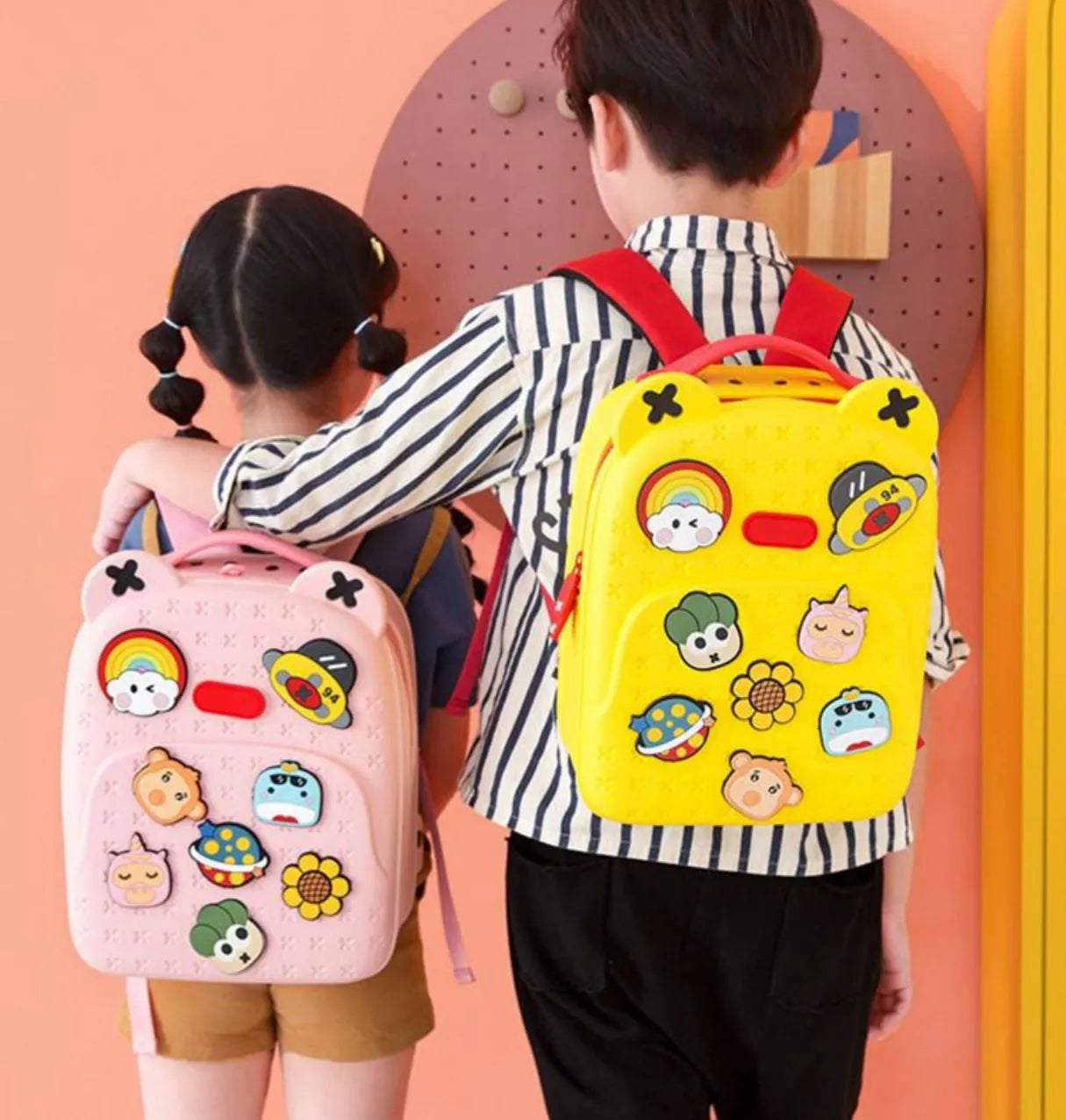 Bolso Infantil Impermeable + Cartuchera GRATIS 🎁
